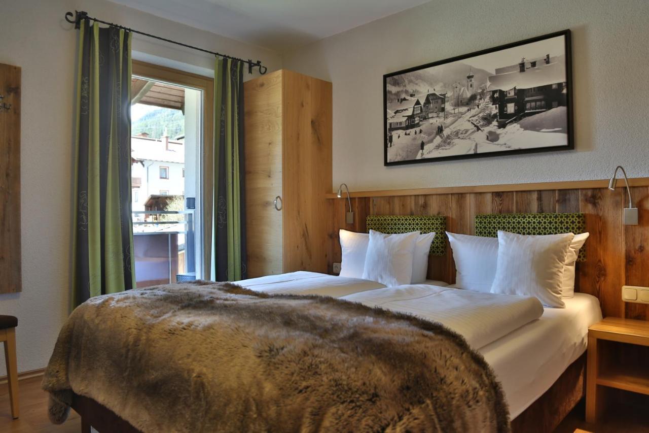 Haus Buchhammer Sankt Anton am Arlberg Buitenkant foto